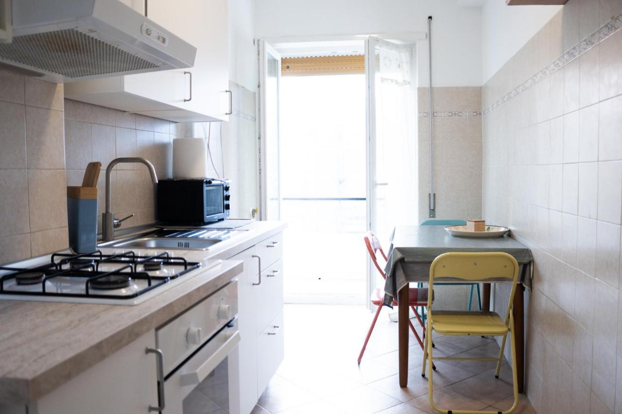 Nonna Pina Guest House [Moderno Appartamento vicino Metro A]Wifi,Netflix Roma Esterno foto